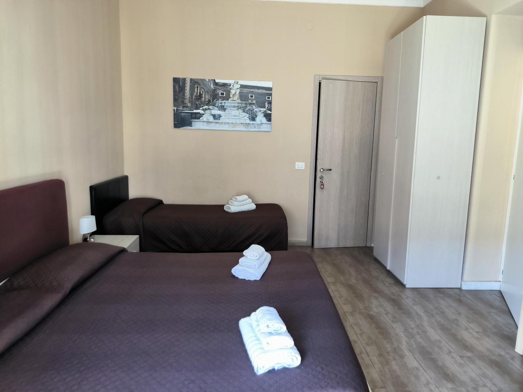 Prestige B&B Катания Екстериор снимка